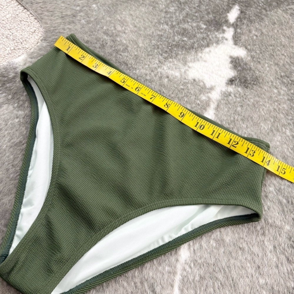 NWT Cupshe Ribbed Bikini Swimsuit Bottom Medium - Picture 10 of 10